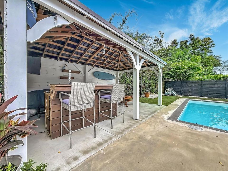 На продажу: $825,000 (3 спален, 3 ванн, 2436 Квадратных фут)