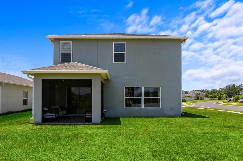 For Sale: $428,000 (3 beds, 2 baths, 1900 Square Feet)