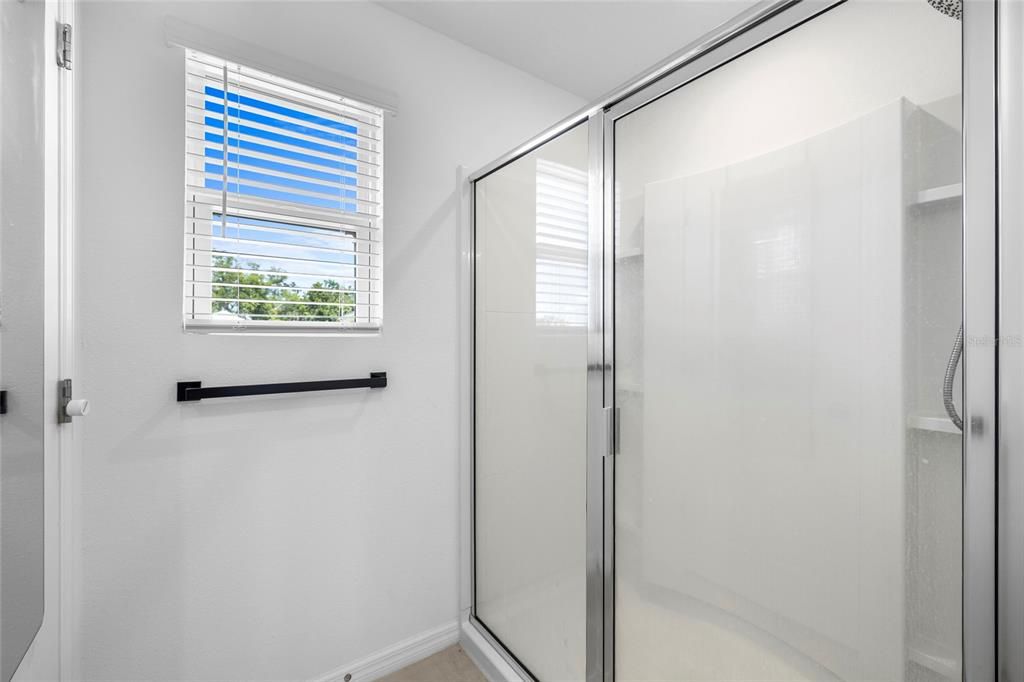For Sale: $428,000 (3 beds, 2 baths, 1900 Square Feet)