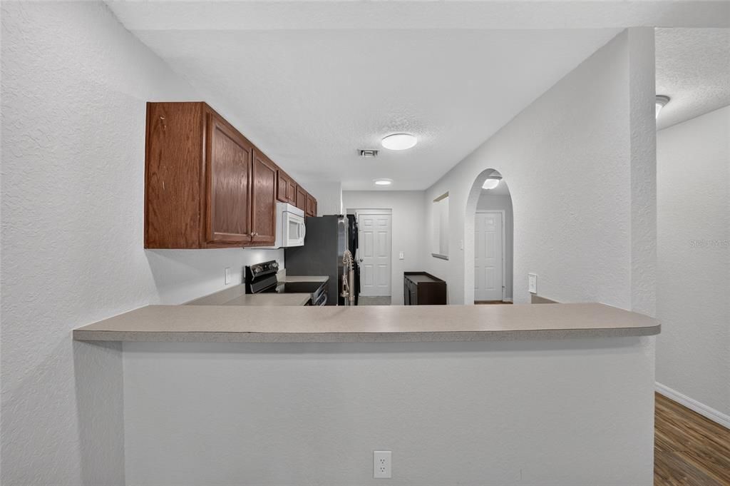 For Sale: $225,000 (2 beds, 2 baths, 1118 Square Feet)