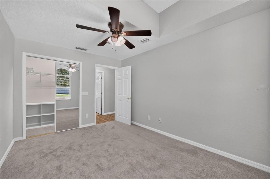 For Sale: $225,000 (2 beds, 2 baths, 1118 Square Feet)