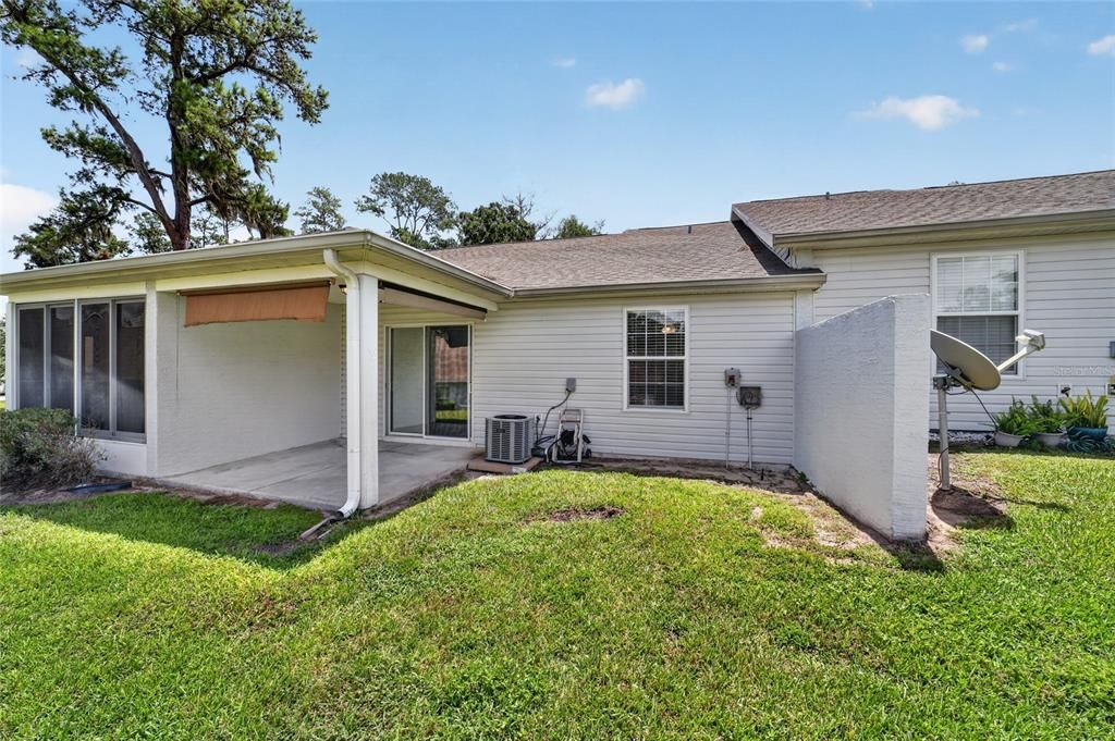 For Sale: $225,000 (2 beds, 2 baths, 1118 Square Feet)