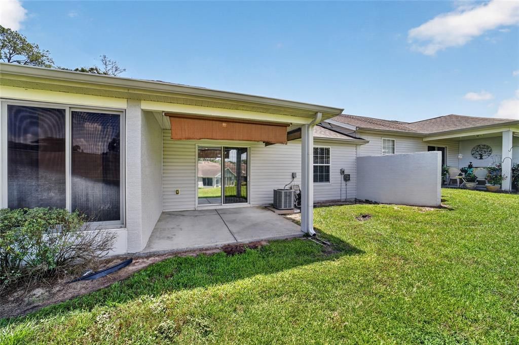 For Sale: $225,000 (2 beds, 2 baths, 1118 Square Feet)