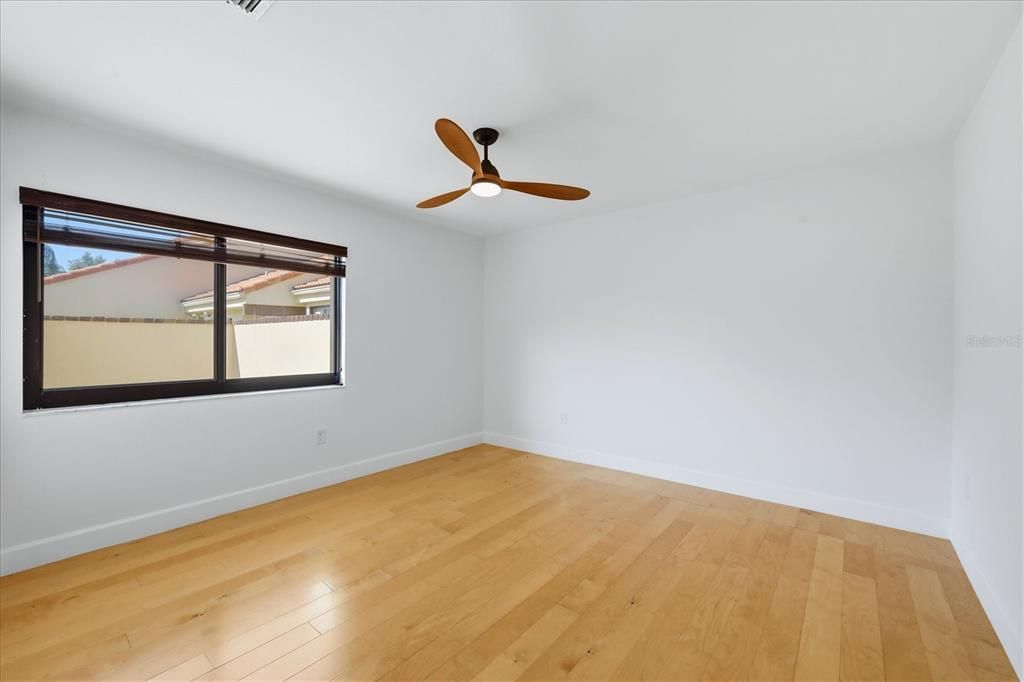 En Venta: $250,000 (2 camas, 2 baños, 1263 Pies cuadrados)