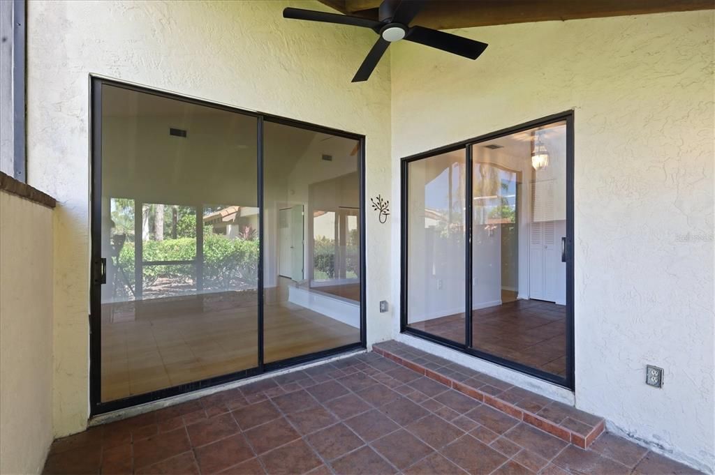En Venta: $250,000 (2 camas, 2 baños, 1263 Pies cuadrados)