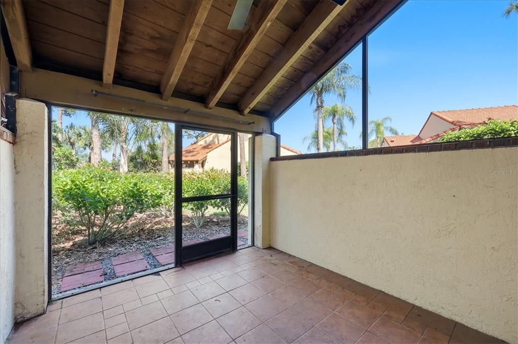 En Venta: $250,000 (2 camas, 2 baños, 1263 Pies cuadrados)
