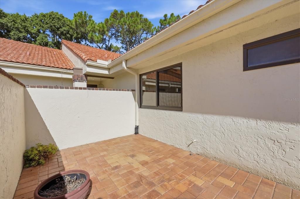 En Venta: $250,000 (2 camas, 2 baños, 1263 Pies cuadrados)