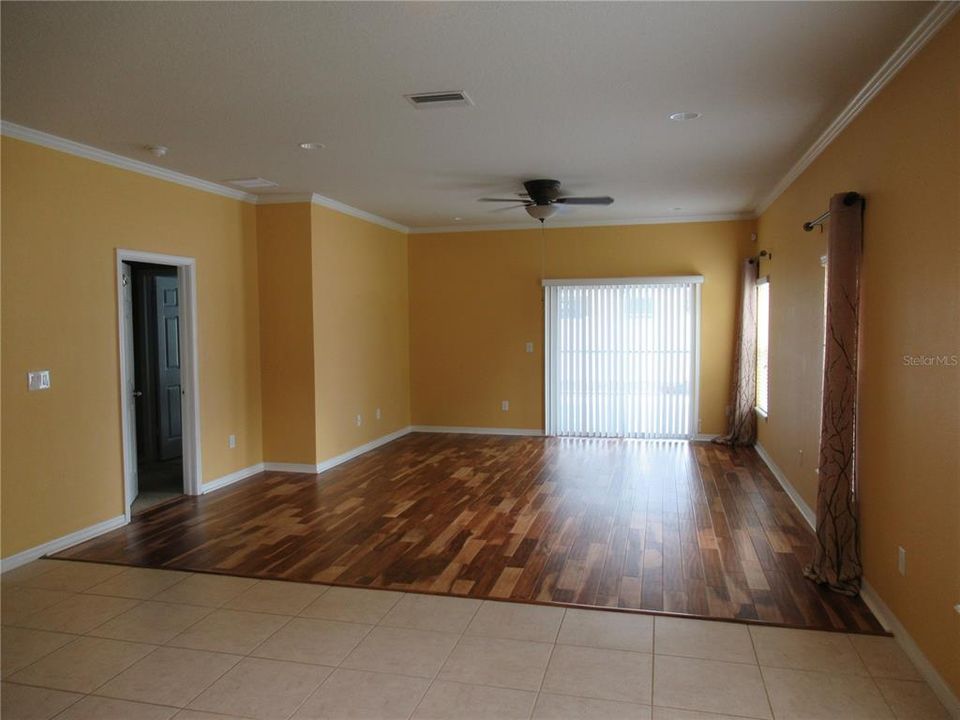 For Rent: $2,850 (3 beds, 2 baths, 1851 Square Feet)