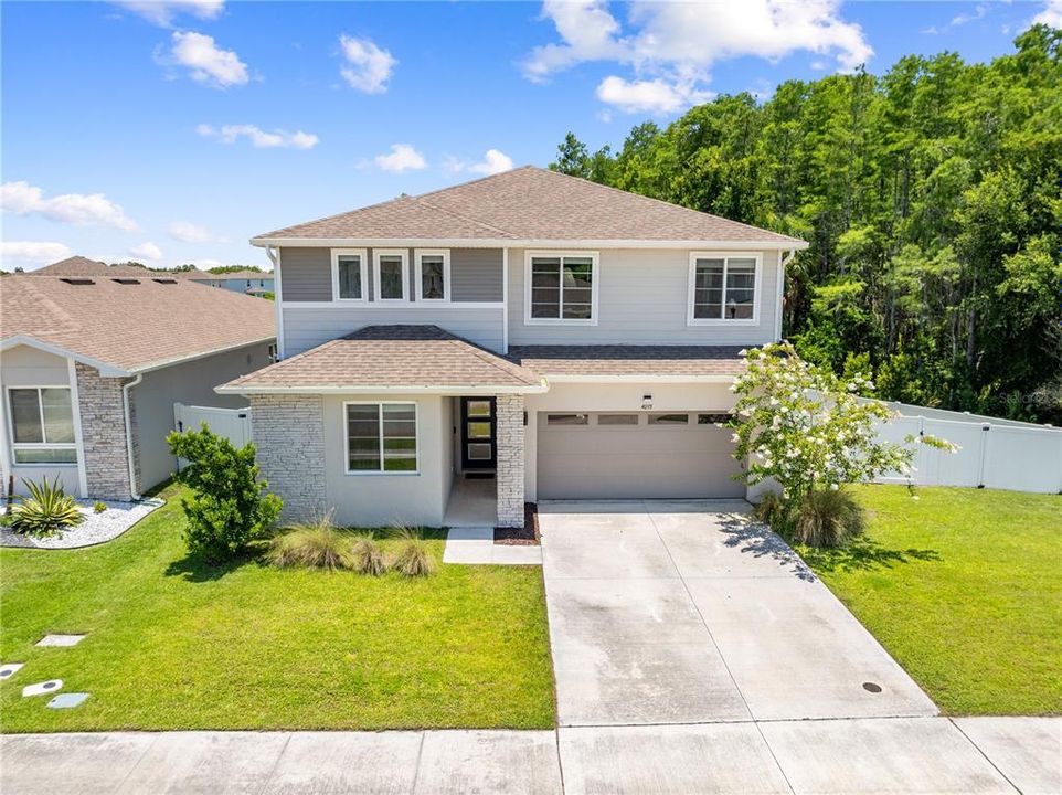For Sale: $500,000 (4 beds, 3 baths, 2611 Square Feet)