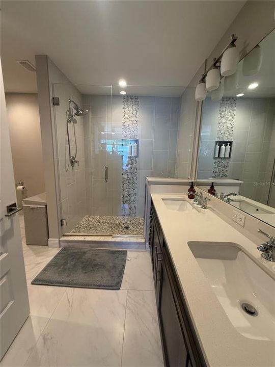 En Venta: $375,000 (2 camas, 2 baños, 1402 Pies cuadrados)