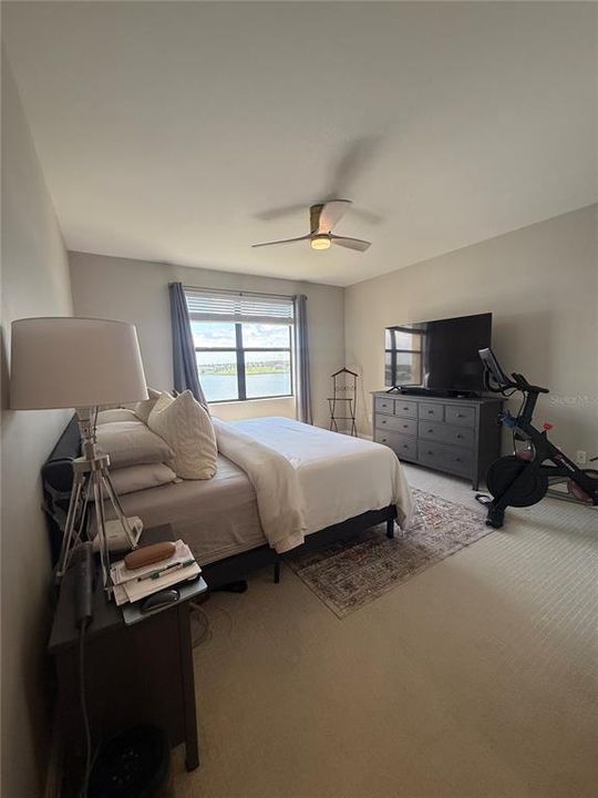 En Venta: $375,000 (2 camas, 2 baños, 1402 Pies cuadrados)