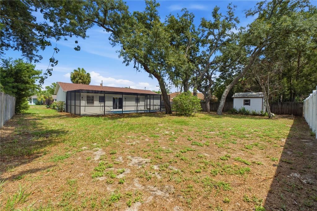 For Sale: $309,000 (3 beds, 2 baths, 1114 Square Feet)