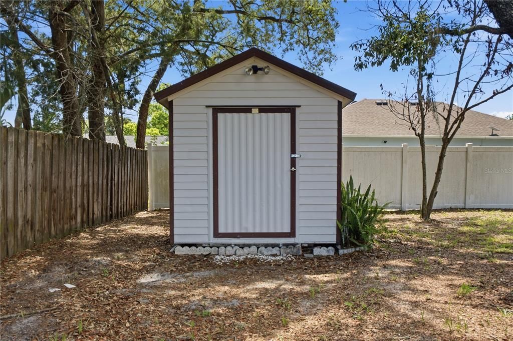 For Sale: $309,000 (3 beds, 2 baths, 1114 Square Feet)