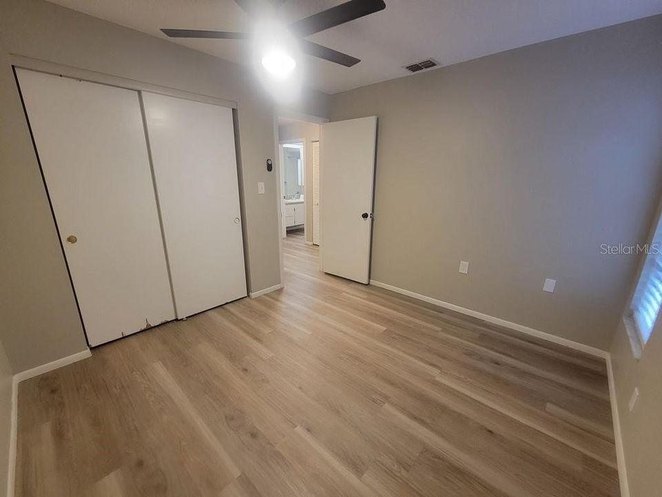 В аренду: $1,600 (2 спален, 1 ванн, 872 Квадратных фут)