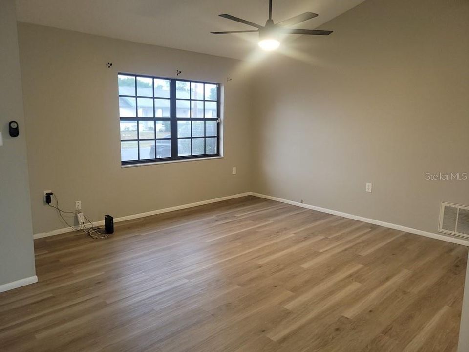 В аренду: $1,600 (2 спален, 1 ванн, 872 Квадратных фут)