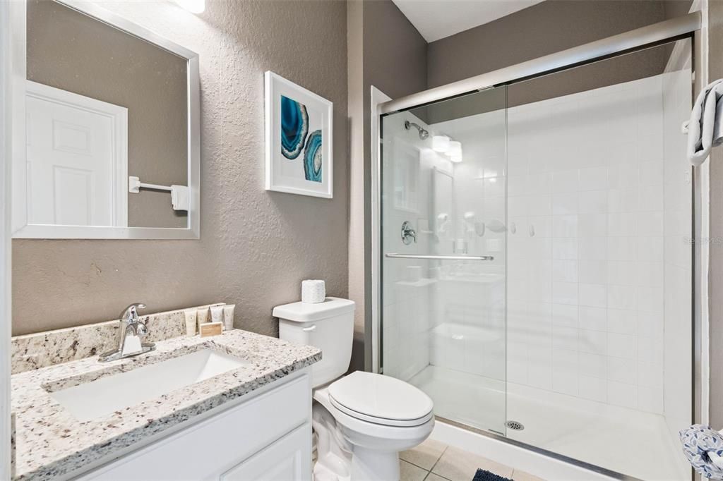 En Venta: $419,000 (3 camas, 3 baños, 1440 Pies cuadrados)