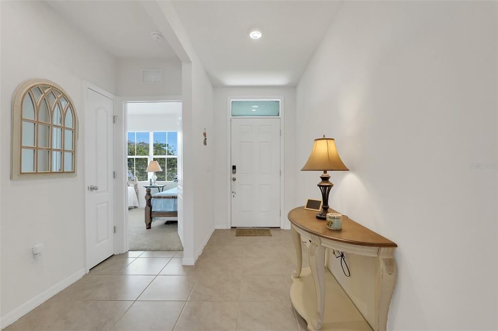 En Venta: $325,000 (3 camas, 2 baños, 1725 Pies cuadrados)