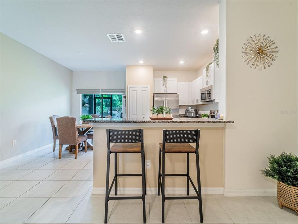 For Sale: $295,000 (3 beds, 2 baths, 1634 Square Feet)
