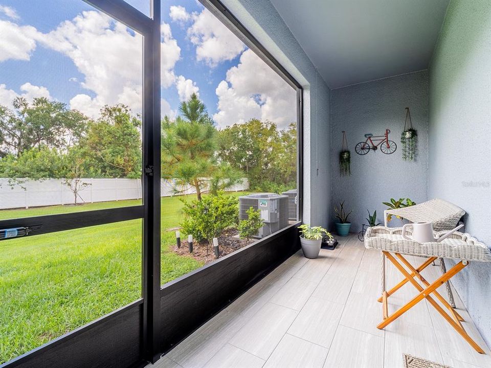 For Sale: $295,000 (3 beds, 2 baths, 1634 Square Feet)