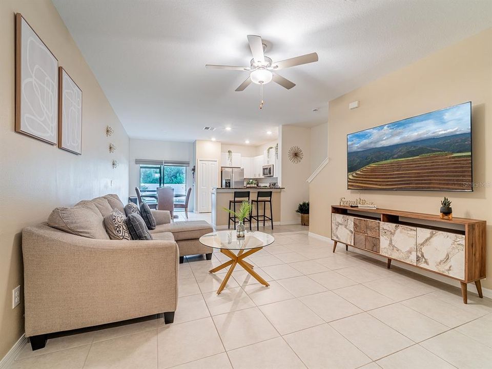 For Sale: $295,000 (3 beds, 2 baths, 1634 Square Feet)