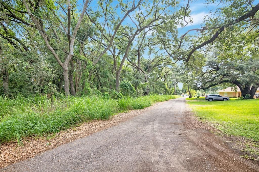 На продажу: $195,000 (0.54 acres)