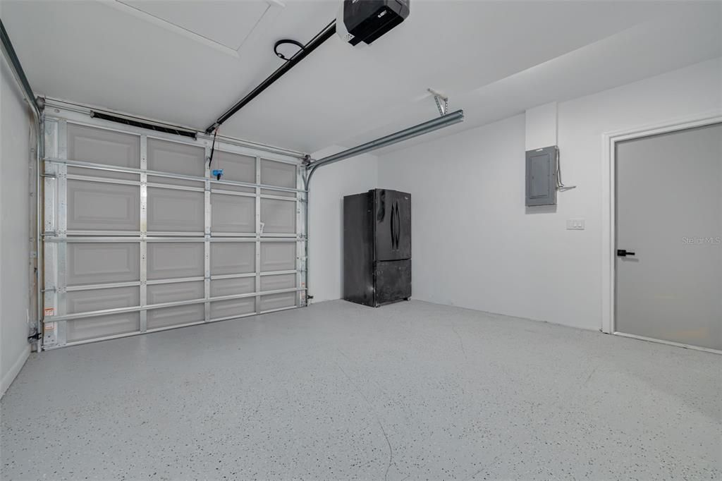 En Venta: $489,500 (3 camas, 3 baños, 1673 Pies cuadrados)