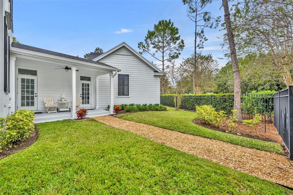 For Sale: $1,997,000 (6 beds, 4 baths, 4446 Square Feet)