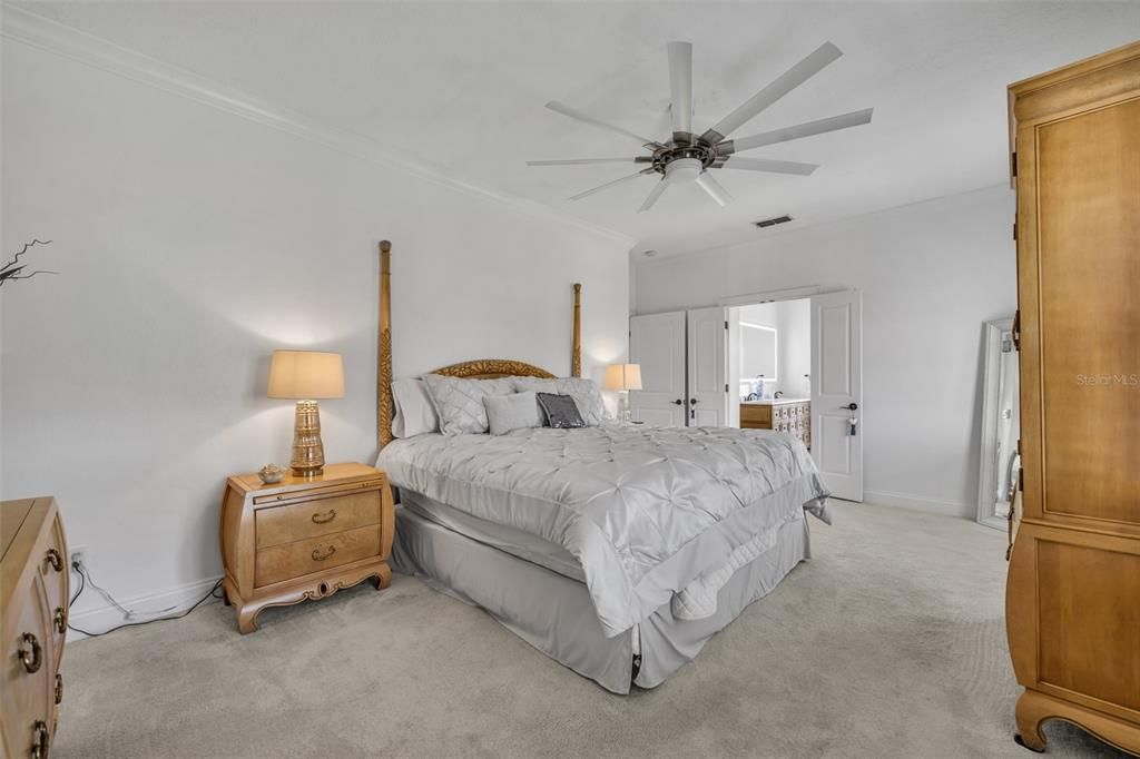 For Sale: $1,997,000 (6 beds, 4 baths, 4446 Square Feet)