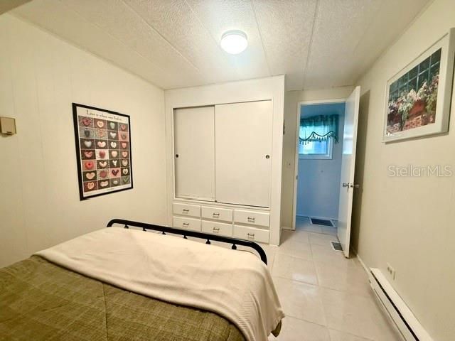 En Venta: $244,900 (2 camas, 2 baños, 684 Pies cuadrados)