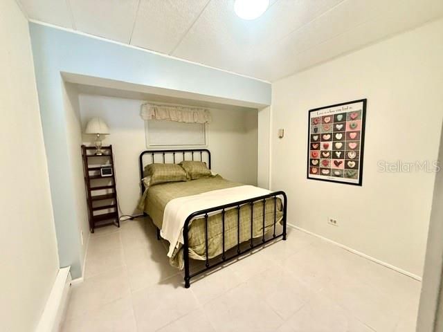 En Venta: $244,900 (2 camas, 2 baños, 684 Pies cuadrados)