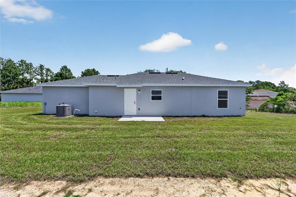 For Sale: $238,000 (3 beds, 2 baths, 1091 Square Feet)