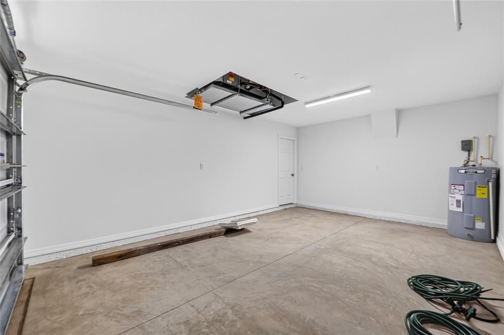 For Sale: $238,000 (3 beds, 2 baths, 1091 Square Feet)