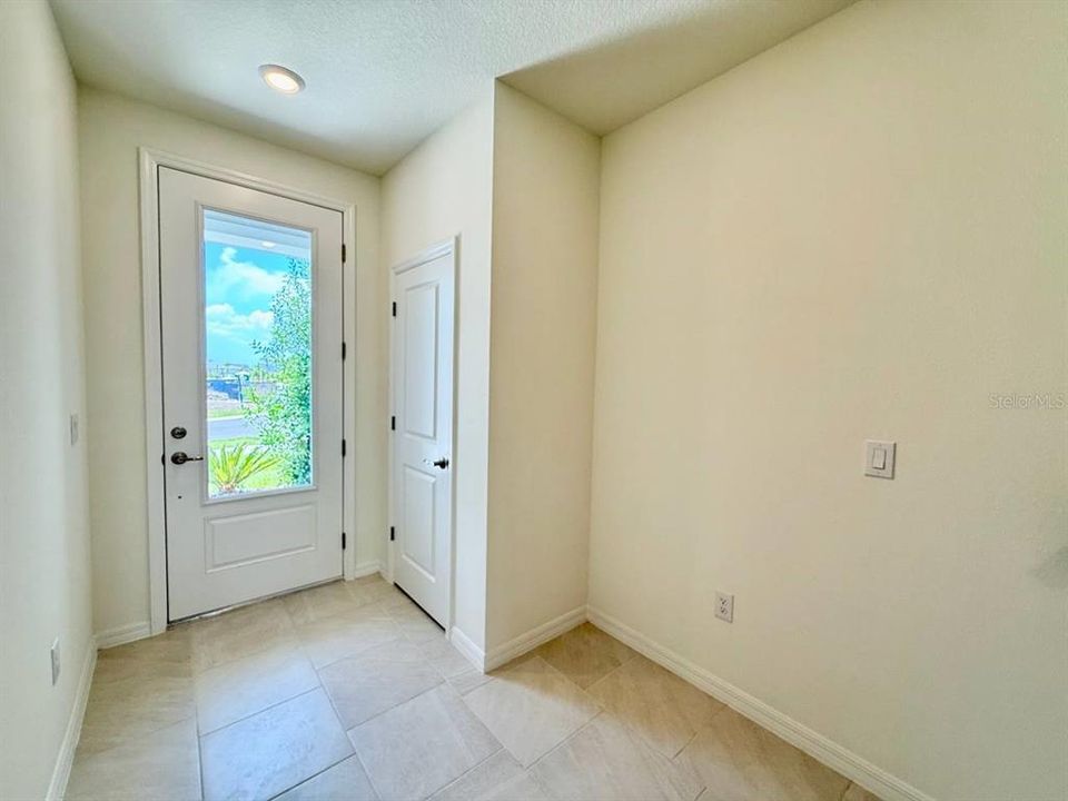 En Renta: $2,450 (3 camas, 2 baños, 1774 Pies cuadrados)