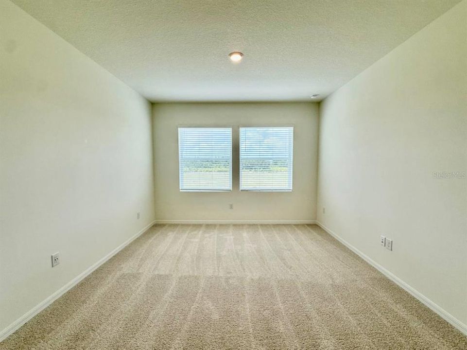 En Renta: $2,450 (3 camas, 2 baños, 1774 Pies cuadrados)