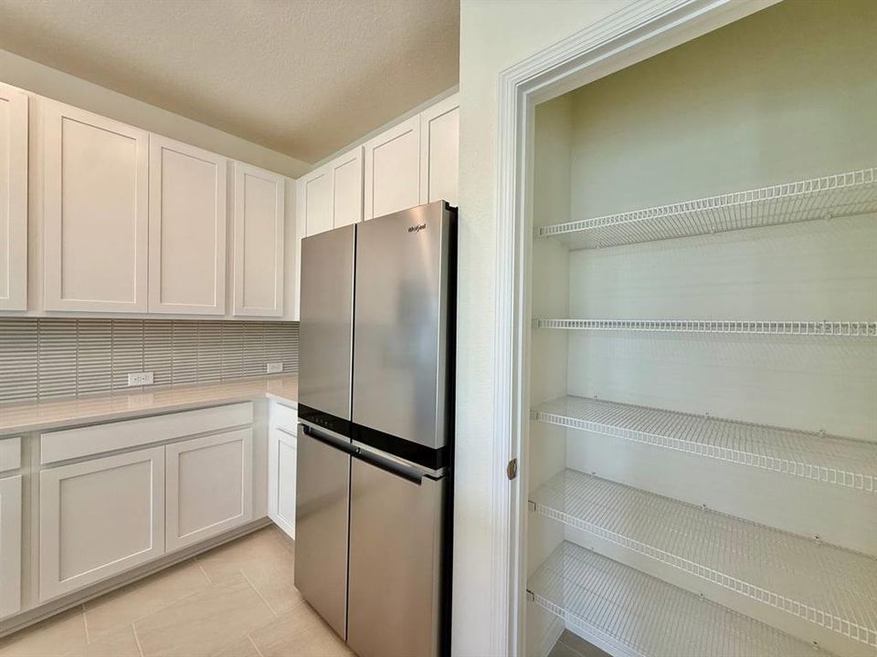 En Renta: $2,450 (3 camas, 2 baños, 1774 Pies cuadrados)