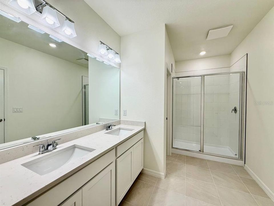En Renta: $2,450 (3 camas, 2 baños, 1774 Pies cuadrados)