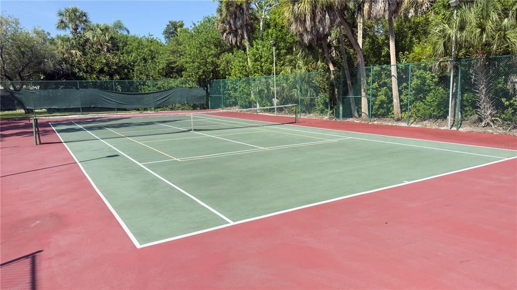 For Rent: $1,375 (2 beds, 2 baths, 1074 Square Feet)