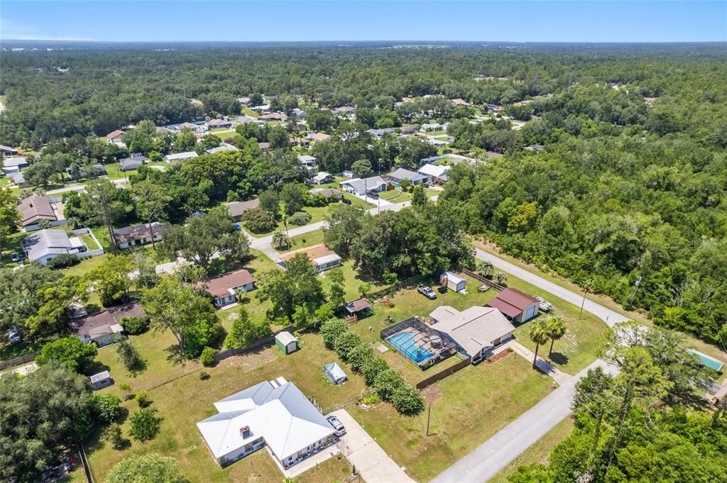 For Sale: $195,000 (2 beds, 1 baths, 988 Square Feet)