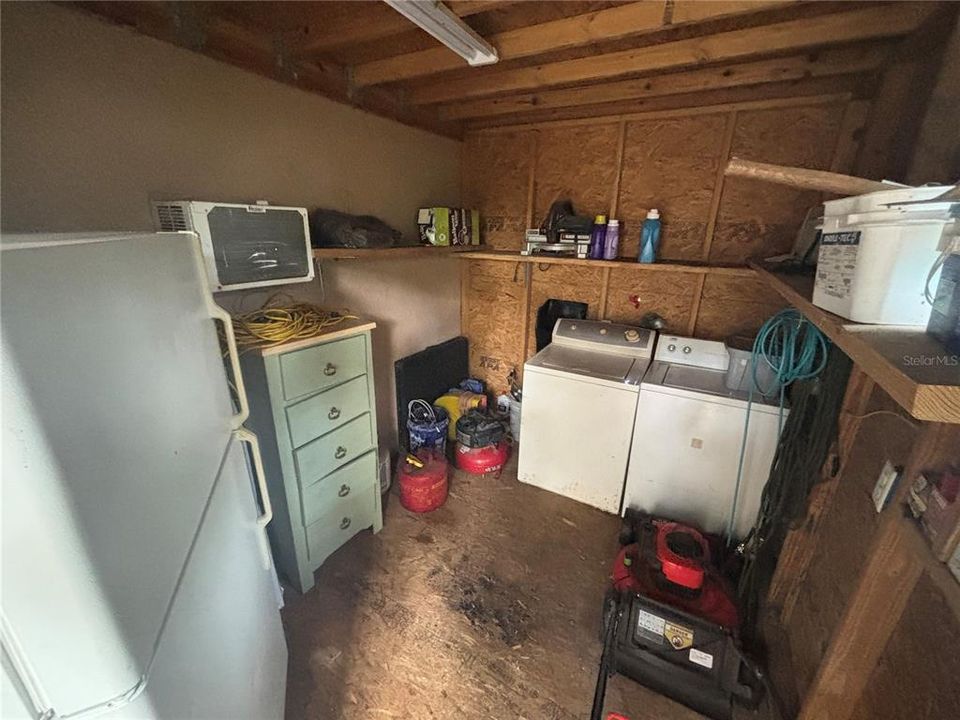 Activo con contrato: $129,900 (3 camas, 2 baños, 881 Pies cuadrados)