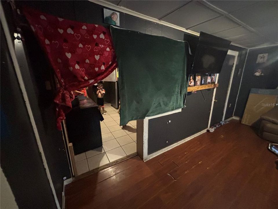 Activo con contrato: $129,900 (3 camas, 2 baños, 881 Pies cuadrados)