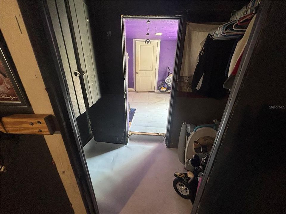 Activo con contrato: $129,900 (3 camas, 2 baños, 881 Pies cuadrados)