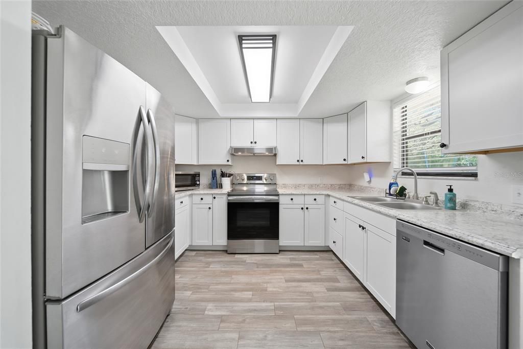 En Venta: $240,000 (3 camas, 2 baños, 1310 Pies cuadrados)