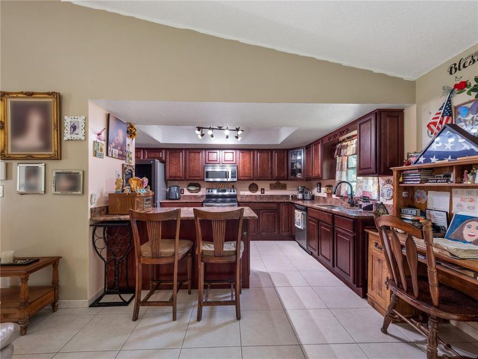 На продажу: $950,000 (3 спален, 2 ванн, 1784 Квадратных фут)