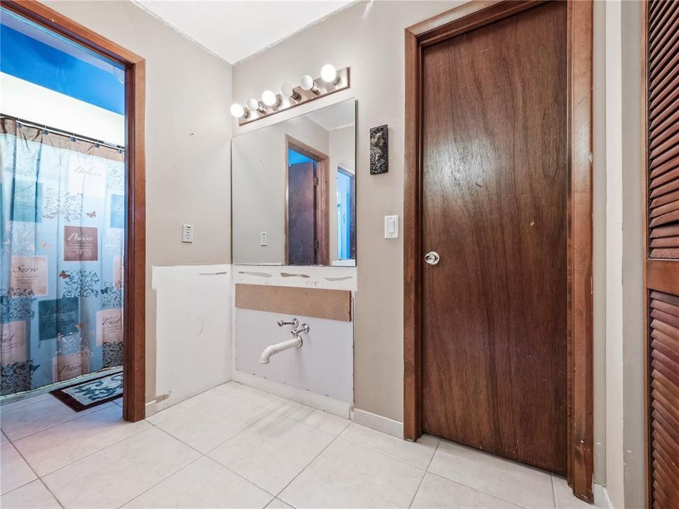 На продажу: $950,000 (3 спален, 2 ванн, 1784 Квадратных фут)