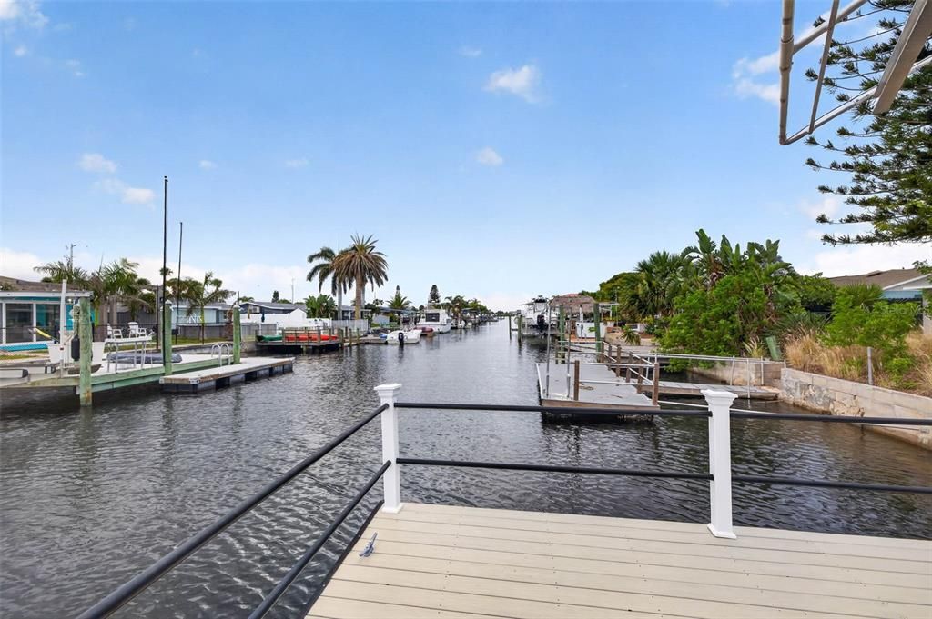 For Sale: $495,000 (2 beds, 2 baths, 1176 Square Feet)
