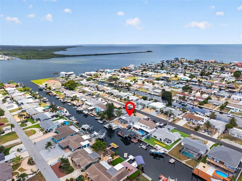 For Sale: $495,000 (2 beds, 2 baths, 1176 Square Feet)