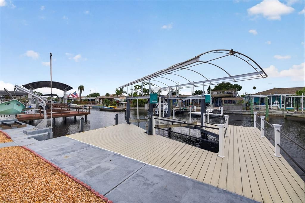 For Sale: $495,000 (2 beds, 2 baths, 1176 Square Feet)