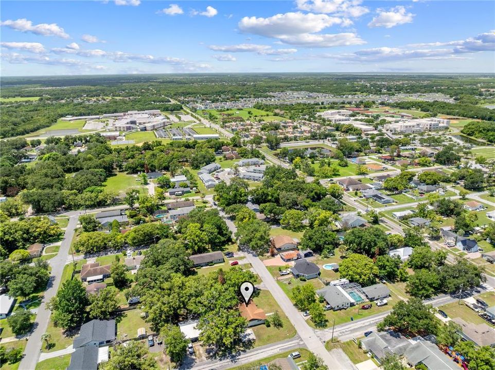 For Sale: $350,000 (3 beds, 2 baths, 1472 Square Feet)