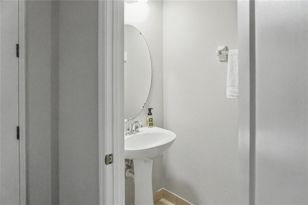 For Sale: $369,500 (3 beds, 2 baths, 1438 Square Feet)
