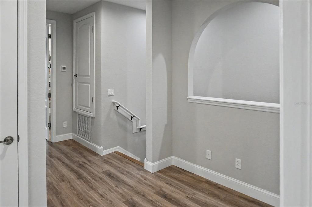 For Sale: $369,500 (3 beds, 2 baths, 1438 Square Feet)